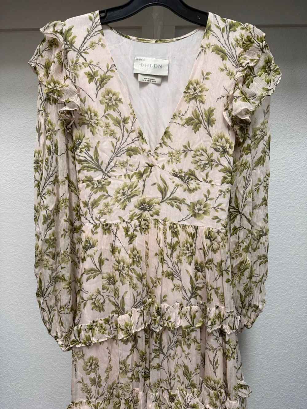 BHLDN Liana Printed V-Neck Long-Sleeve Maxi Dress - Picture 3 of 12